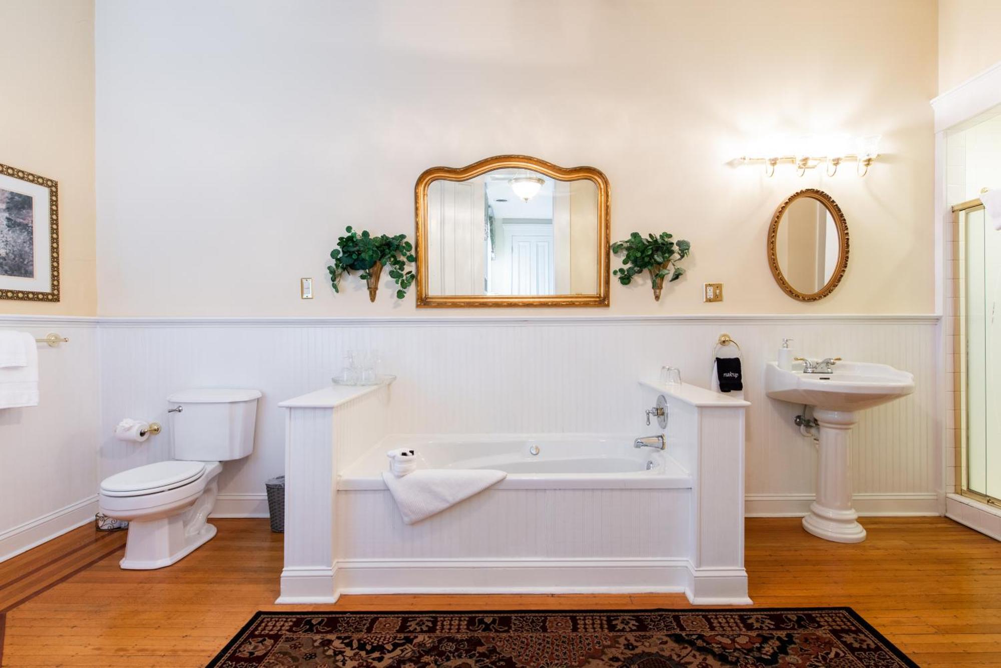 Dupont Mansion Bed & Breakfast Louisville Oda fotoğraf