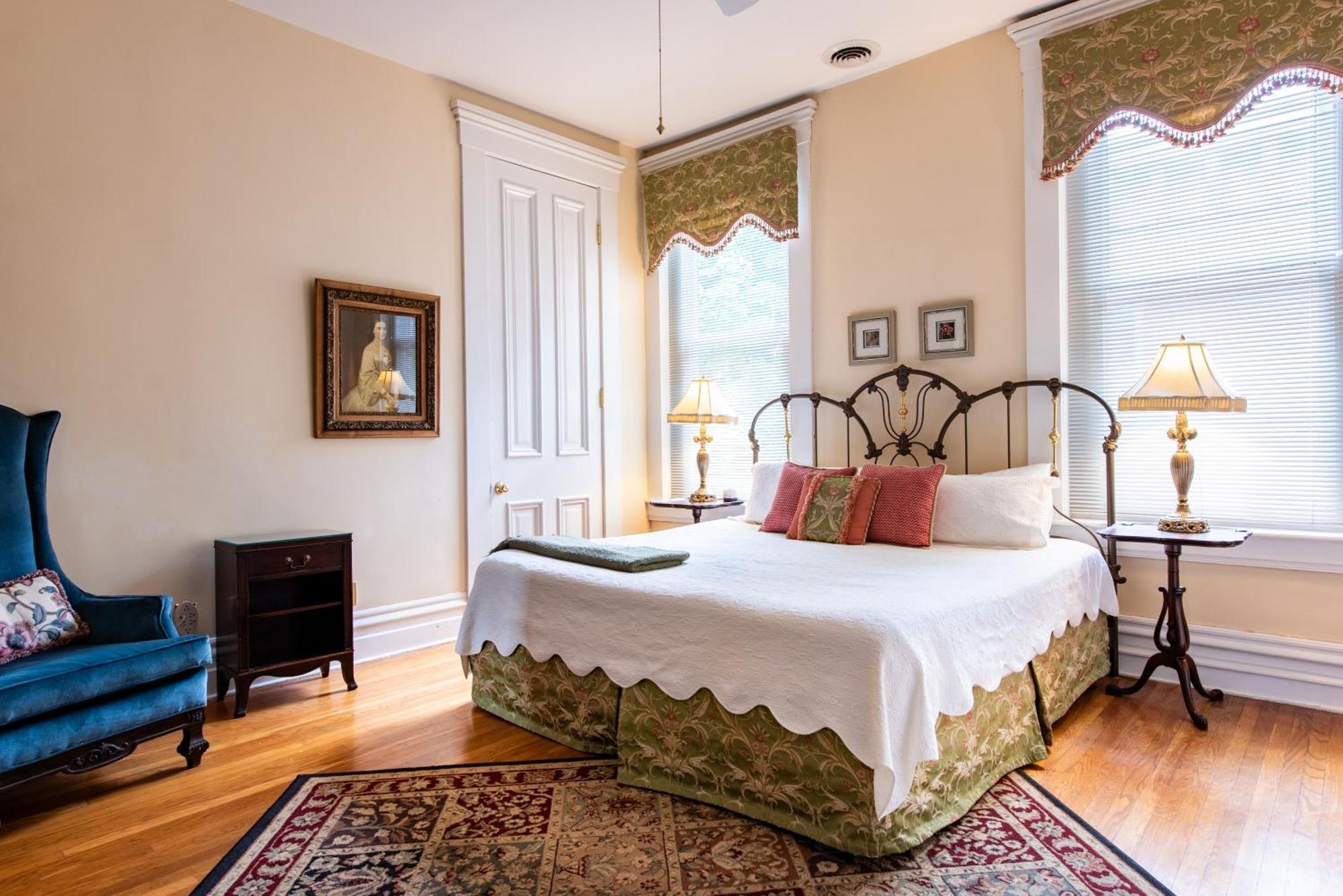 Dupont Mansion Bed & Breakfast Louisville Oda fotoğraf