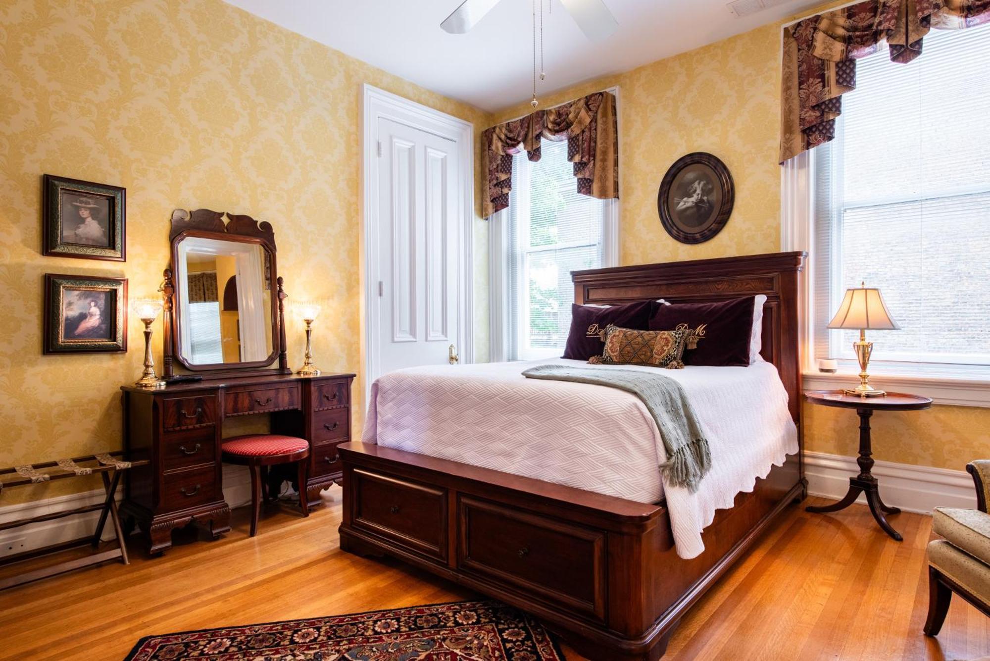 Dupont Mansion Bed & Breakfast Louisville Oda fotoğraf