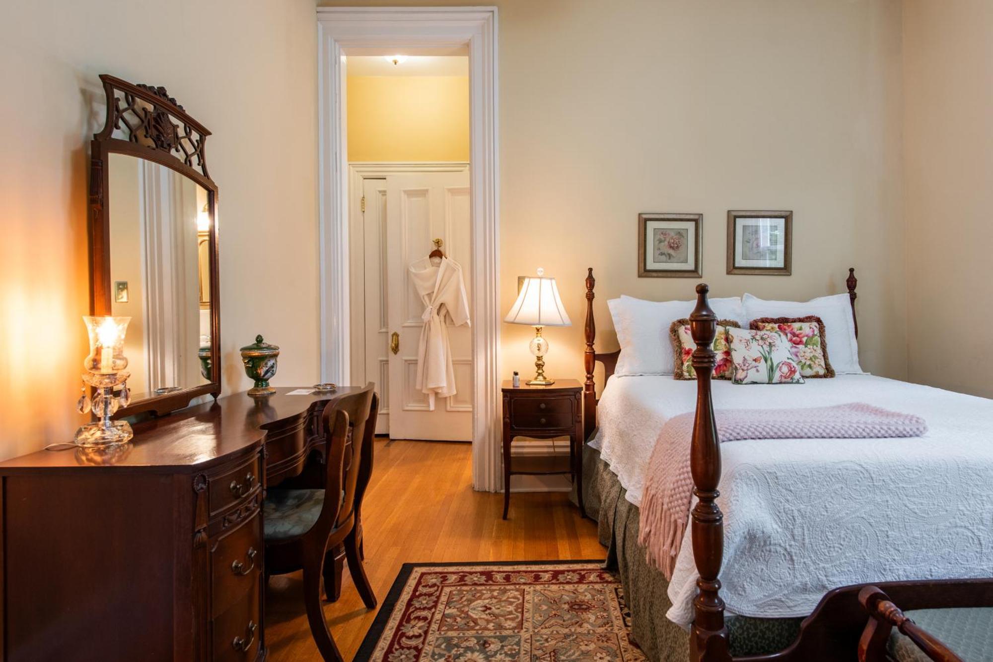 Dupont Mansion Bed & Breakfast Louisville Oda fotoğraf