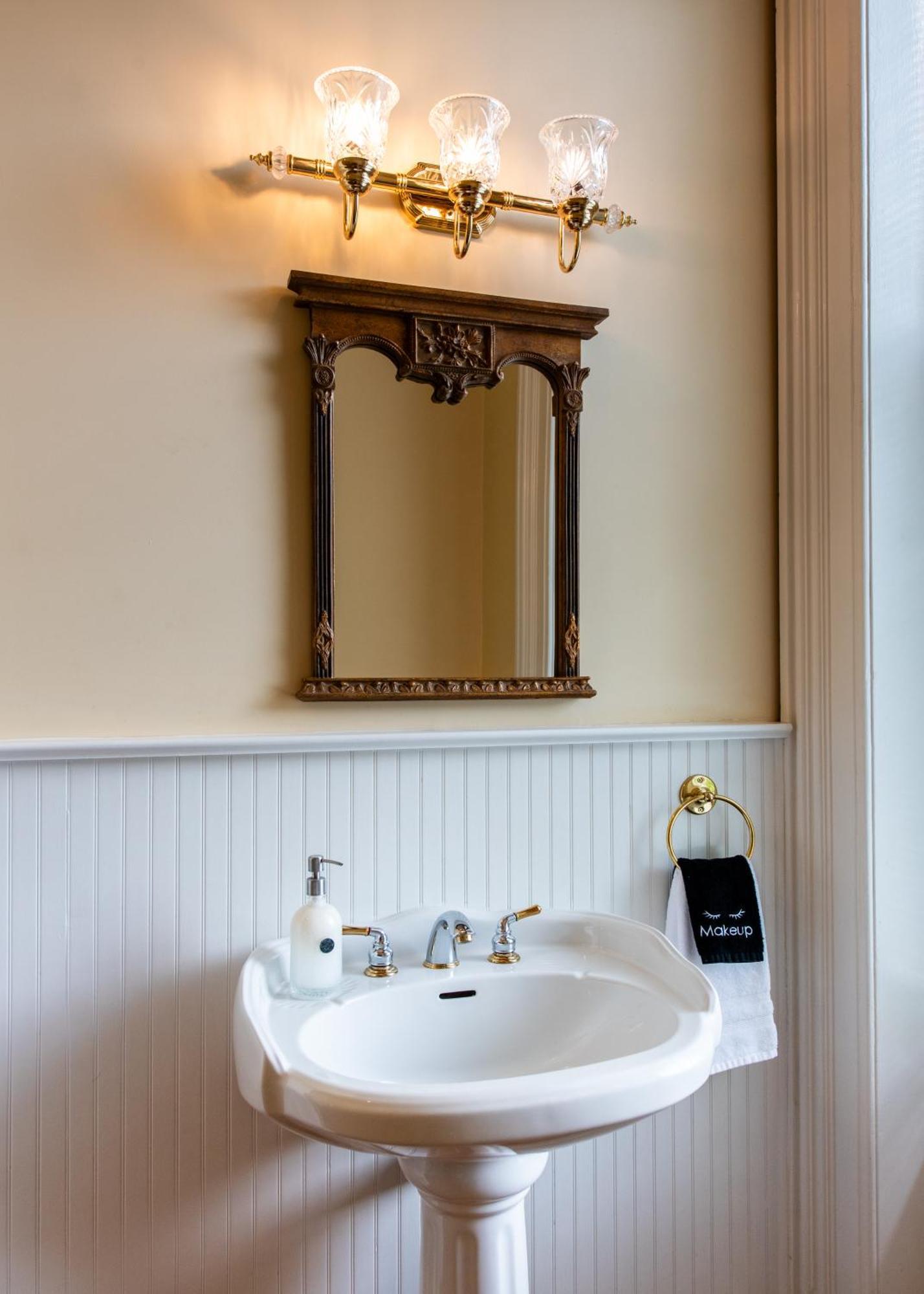 Dupont Mansion Bed & Breakfast Louisville Oda fotoğraf