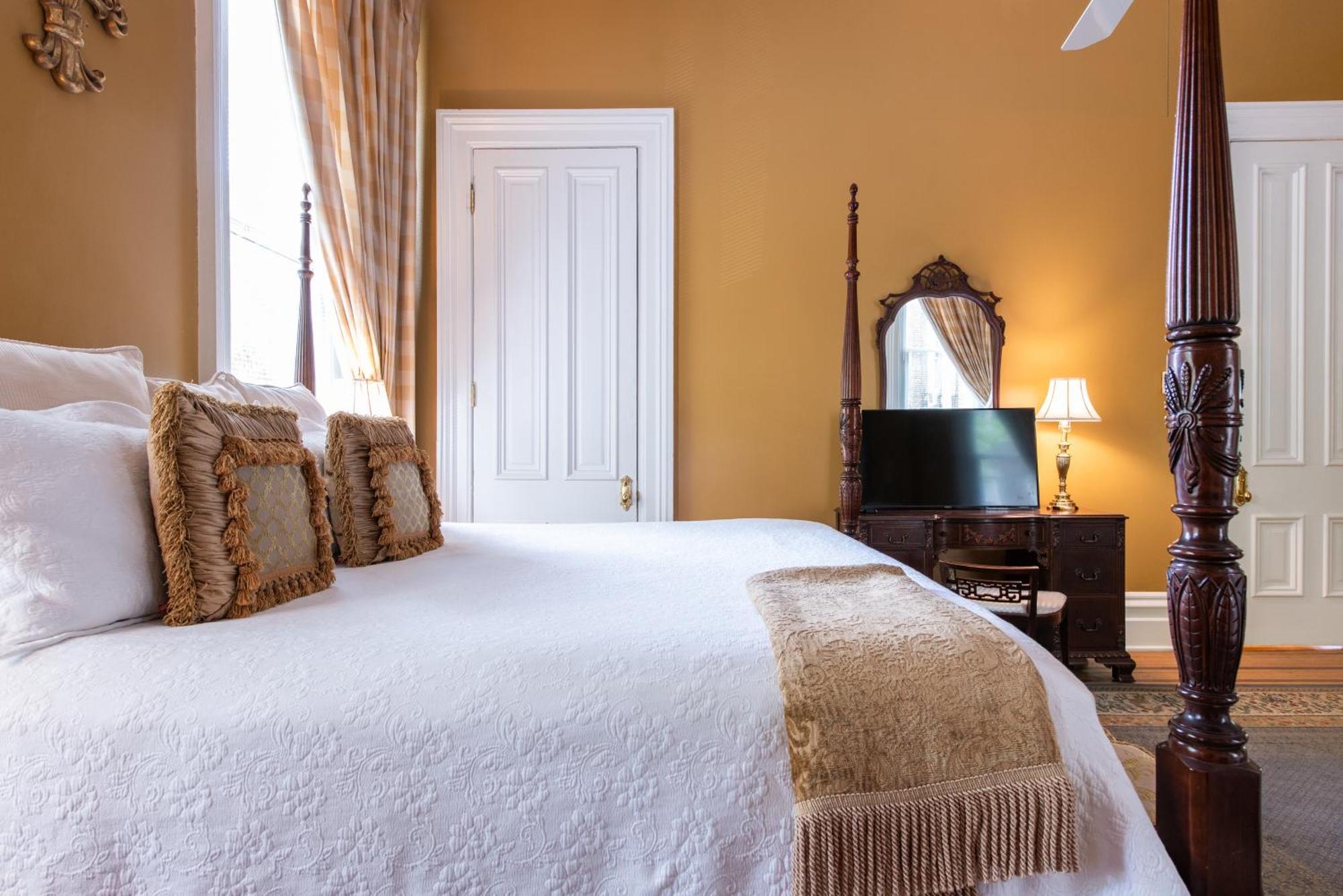 Dupont Mansion Bed & Breakfast Louisville Oda fotoğraf